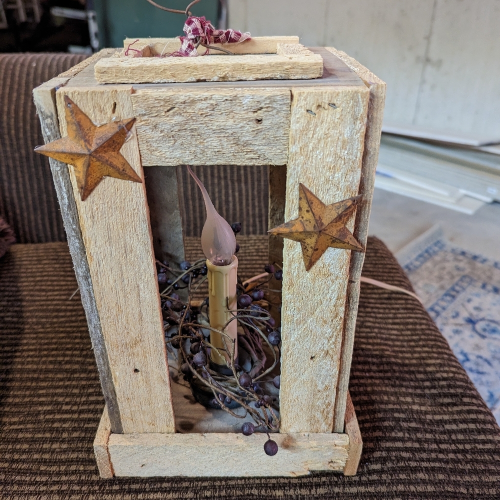 Primitive Candle Box - Picture 7 of 9